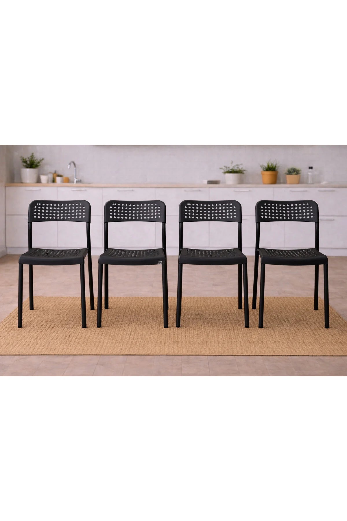Flinder Flinder 5'li Mutfak Masa Takımı, 4 Sandalye ve 1 Masa, Yemek Odası, Bahçe Takımı, 4 Kişilik, Metal Ayaklı