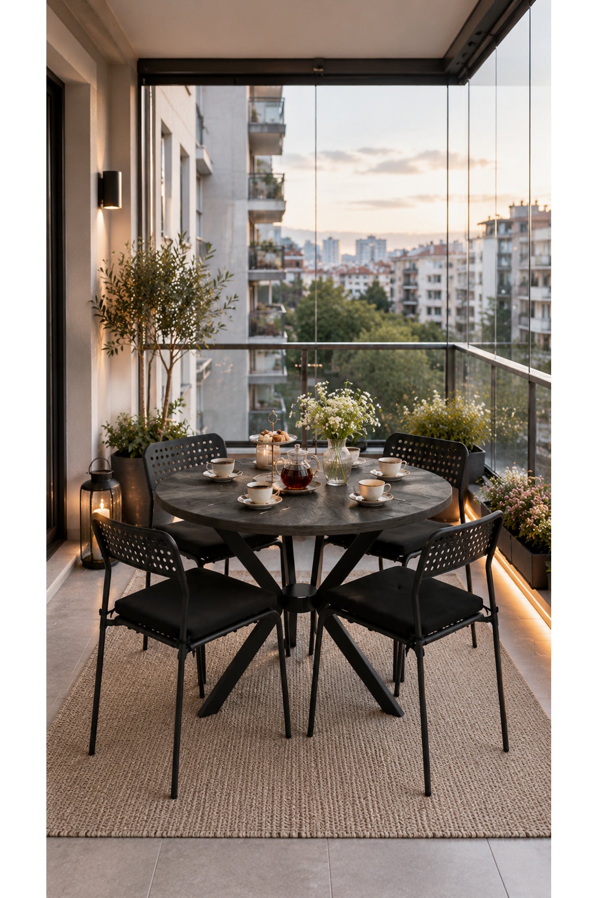 Siyah 4 Kişilik Minderli Balkon Takımı, Balkon Masası, Balkon Sandalyesi, Yuvarlak Masa, Yemek Masası, Mutfak Masa Sandalye Takımı, 4 Sandalye 1 Masa